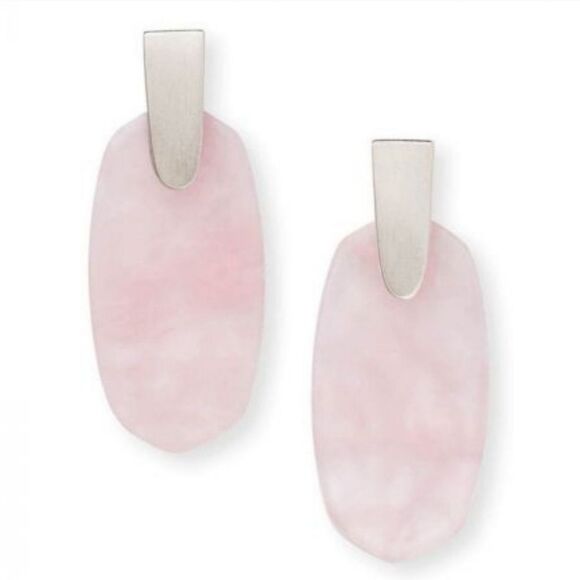 KENDRA SCOTT ARAGON POST BACK EARRINGS!!! - Picture 1 of 3
